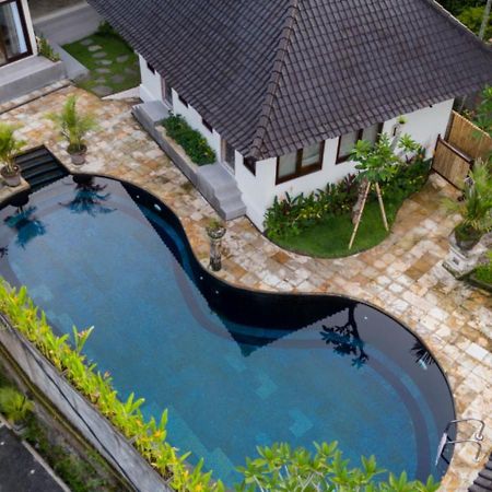 Oma Ubud Esterno foto