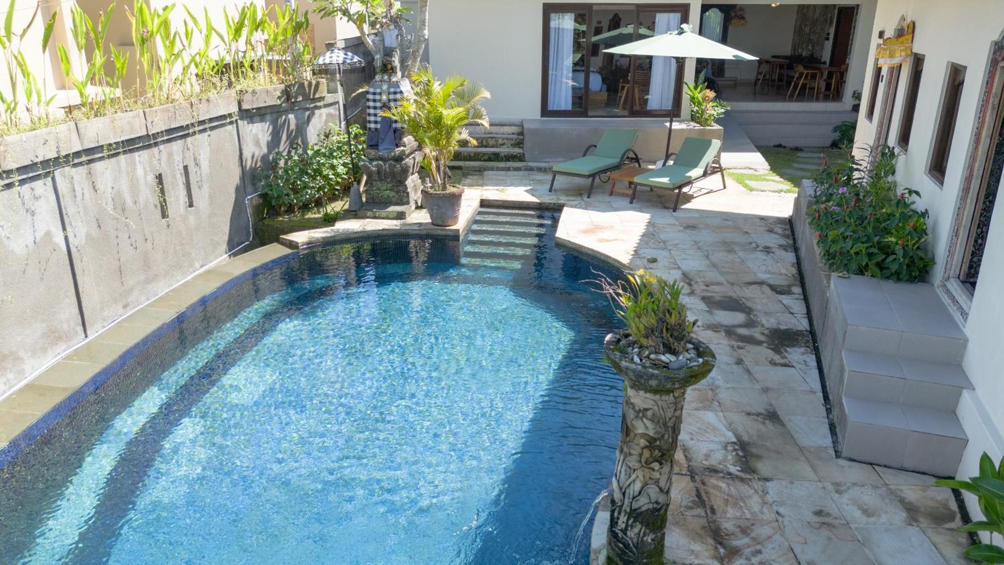 Oma Ubud Esterno foto